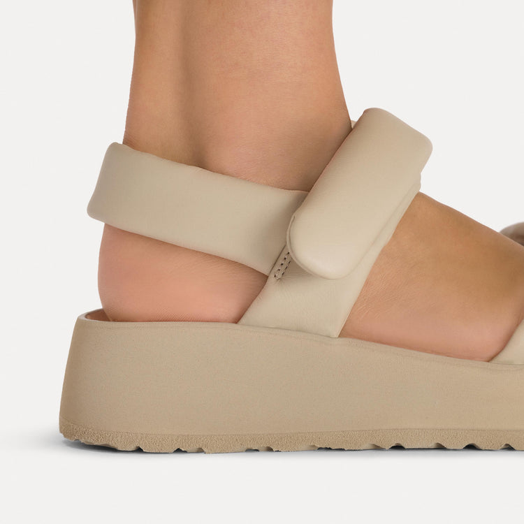 Theda Exquisite Oyster Smooth Leather