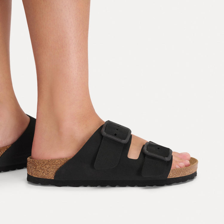 Arizona Wire Buckle Black Nubuck Leather