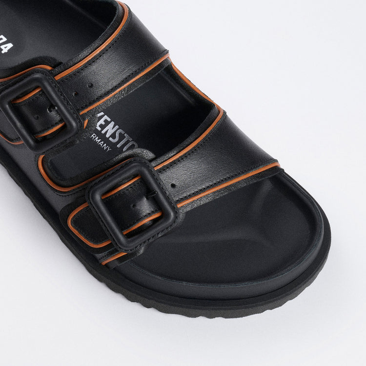 Birkenstock Australia Arizona Leather Buckle Exquisite Black Nappa Leather detail view