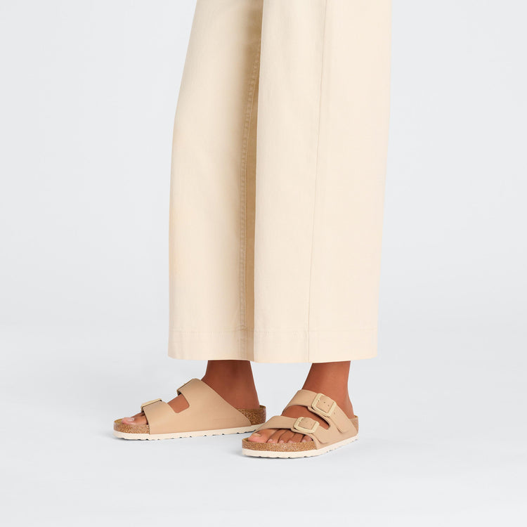 Birkenstock Arizona New Beige Birko Flor on model 1