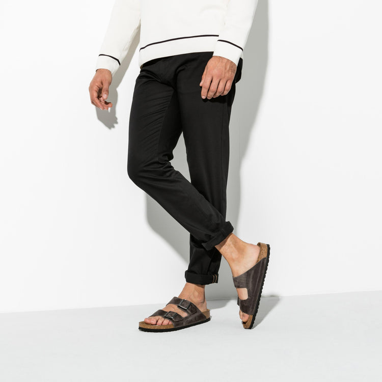 Birkenstock Arizona Soft Footbed Iron Oiled Leather on model 2