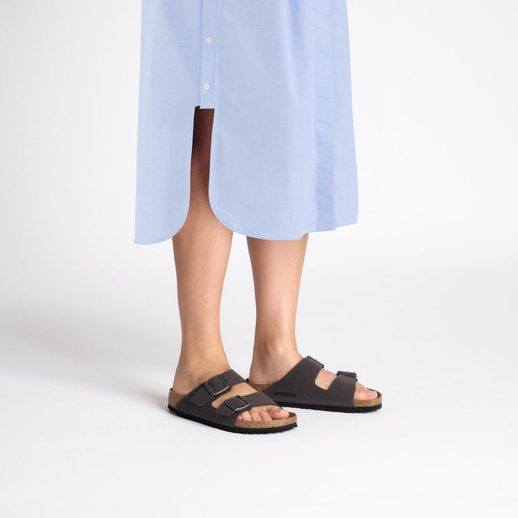 Birkenstock Arizona Velvet Grey Birkibuc on model 1