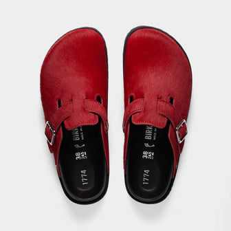 Boston 1774 Exquisite Red Pony Like Fur