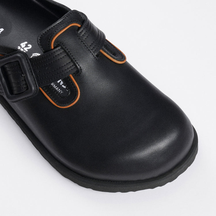 Birkenstock Australia Boston Leather Buckle Exquisite Black Nappa Leather detail view