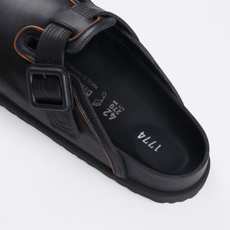 Birkenstock Australia Boston Leather Buckle Exquisite Black Nappa Leather detail alt view