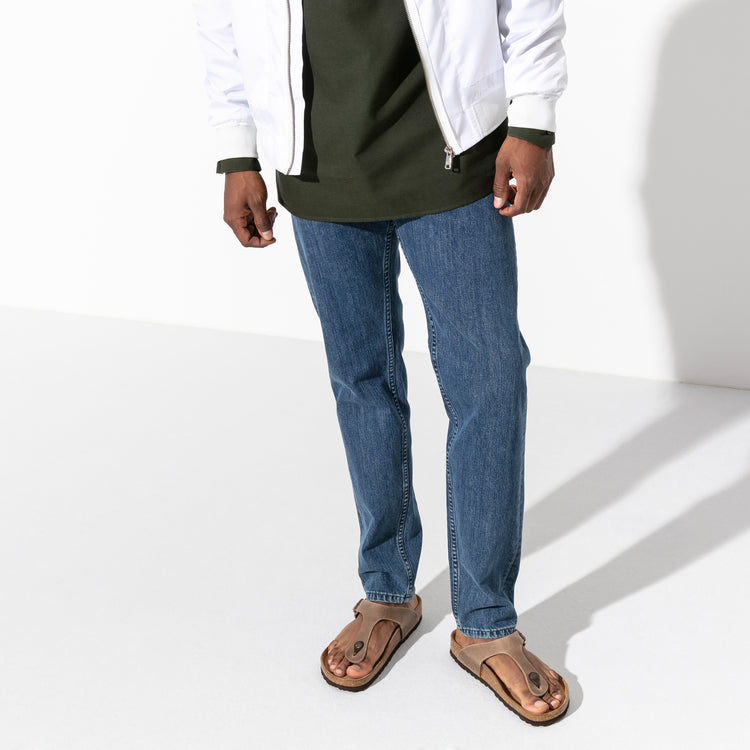 Birkenstock Gizeh Tabacco Brown Oiled Leather on male model