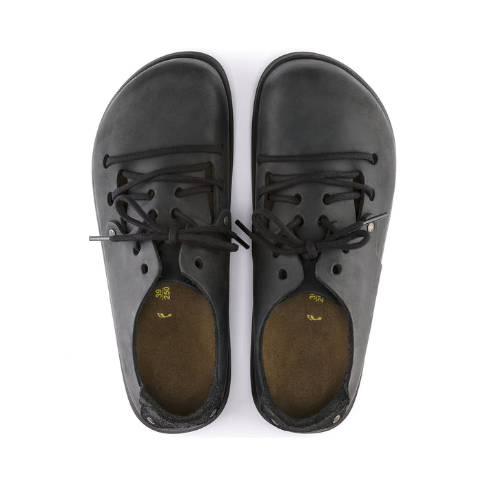 Montana Black Oiled/Smooth Leather top view