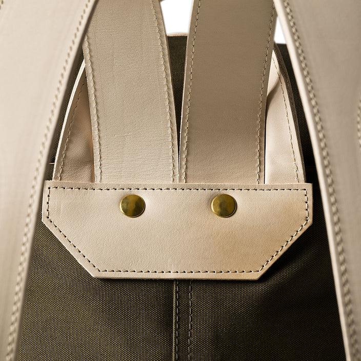 Oslo Bag Olive Green Canvas strap detail