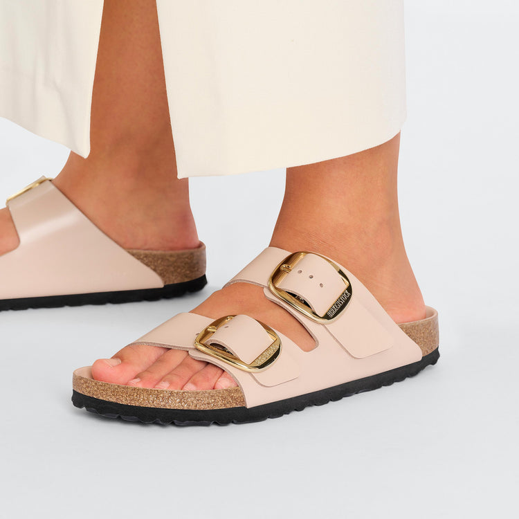 Birkenstock Arizona Big Buckle High Shine New Beige Natural Leather Patent on model 2