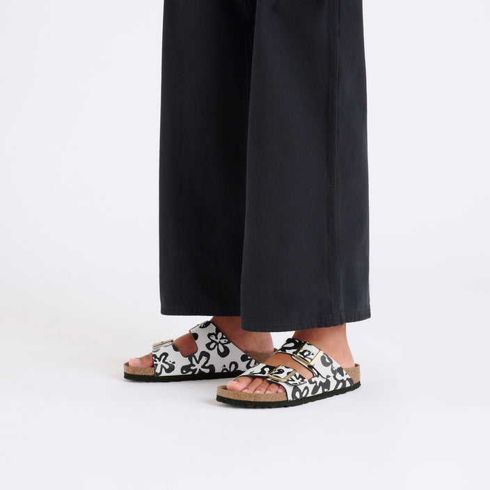 Birkenstock Arizona Blooms White  Black Birko Flor on model 1