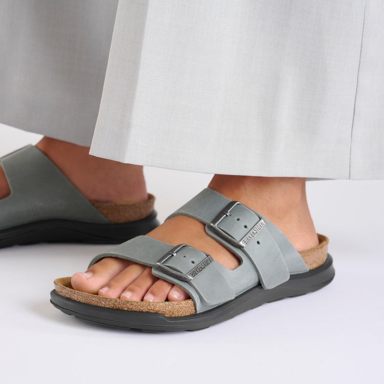 Birkenstock Arizona Cross Town W Basalt Grey Oiled Leather on model 2