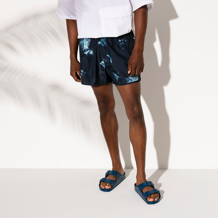 Birkenstock Arizona EVA Navy on model 2