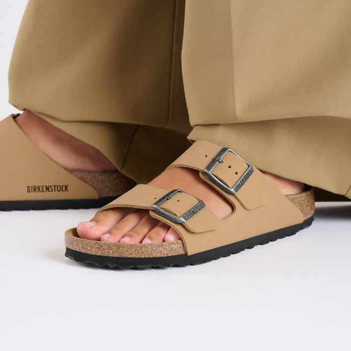 Birkenstock Arizona Latte Cream Birkibuc on model 2