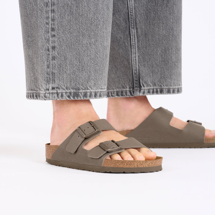 Birkenstock Arizona Saffiano Concrete Grey Birko Flor on model 2
