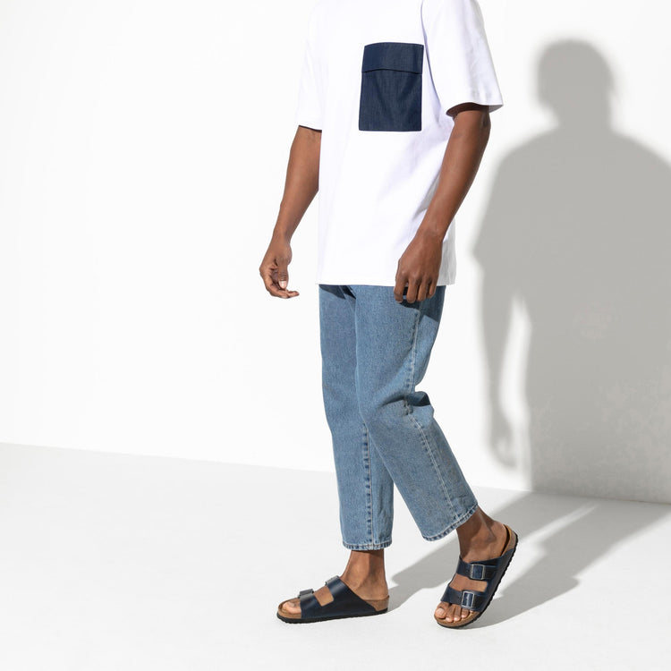 Birkenstock Arizona Soft Footbed Blue Oiled Leather on model 2