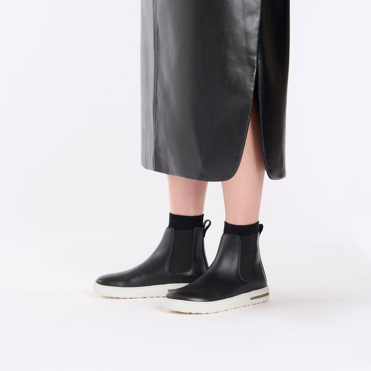 Bend Chelsea Black Smooth Leather