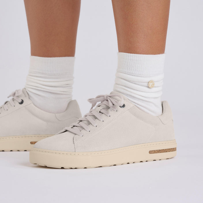 Birkenstock Bend Low Antique White Suede Leather on model 2
