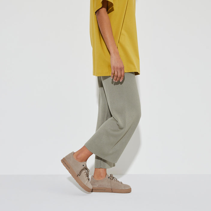 Birkenstock Bend Low Decon Grey Taupe Nubuck Leather on model 1