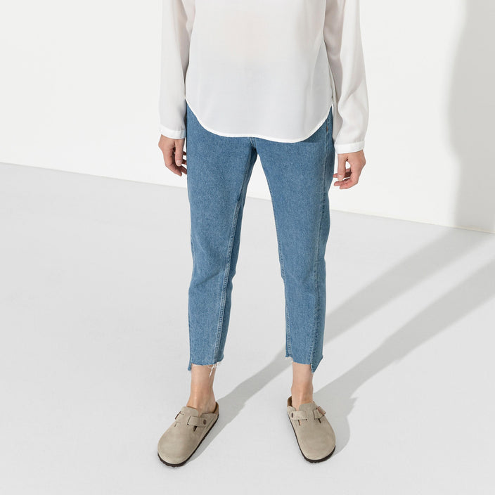 boston sfb taupe suede leather on model 2 560771 560773