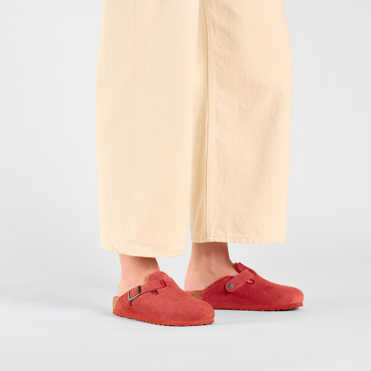 Birkenstock Boston Shearling Sienna Red Suede Leather Shearling on model 1