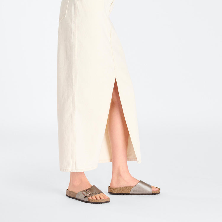 Birkenstock Catalina Graceful Taupe Birko Flor on model 1