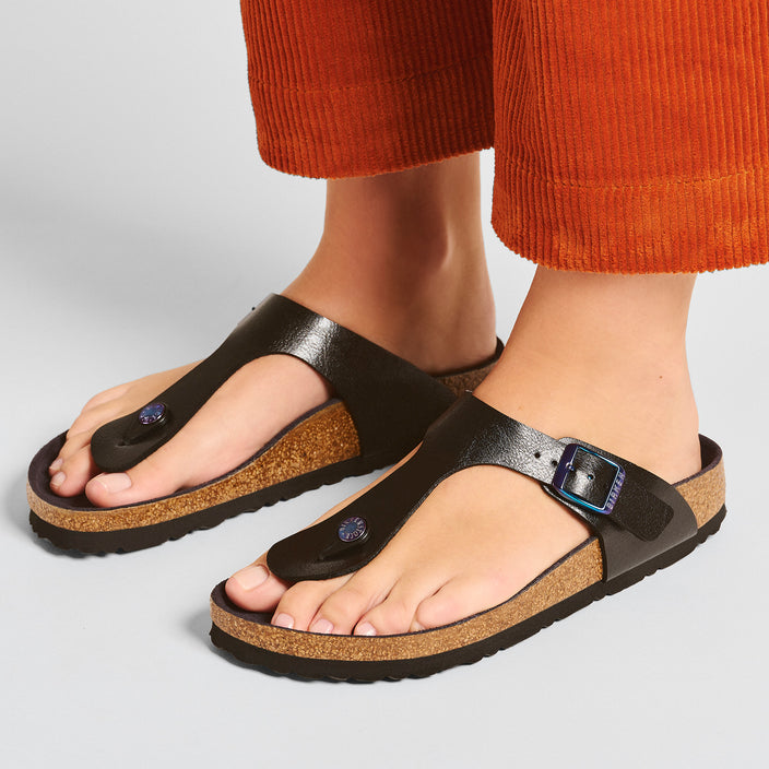 gizeh birko flor graceful licorice on model 2 1025275