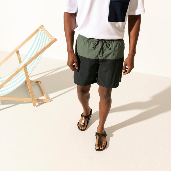 Birkenstock Gizeh Black EVA on model 2