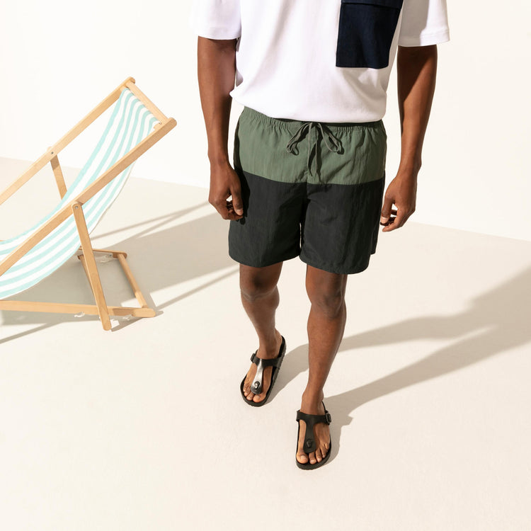 Birkenstock Gizeh Black EVA on model 2