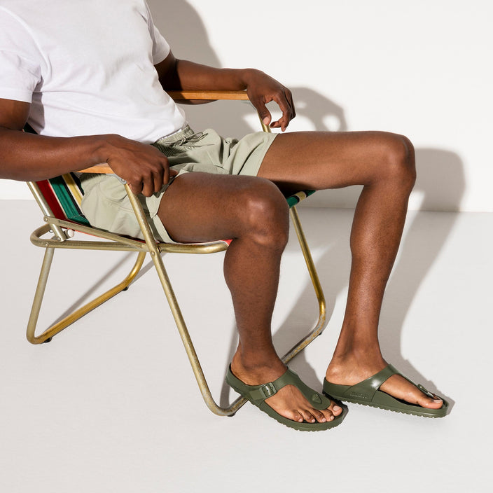Birkenstock Gizeh EVA Khaki on model 2