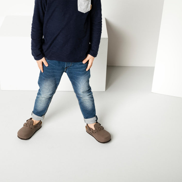Birkenstock Kay Kids Mocca Birkibuc on model 1
