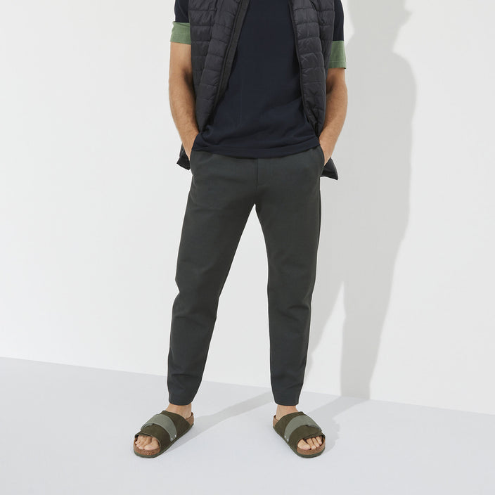 kyoto suede leather thyme on model 1 1023831 1023830