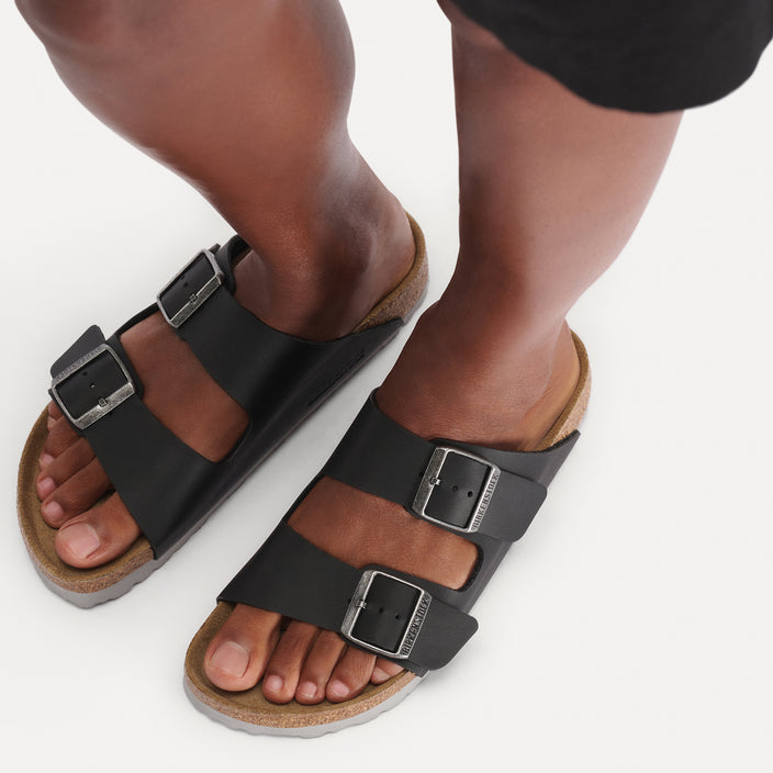 Birkenstock Australia Arizona Black/Light Grey Outsole Birko-Flor On Model 2