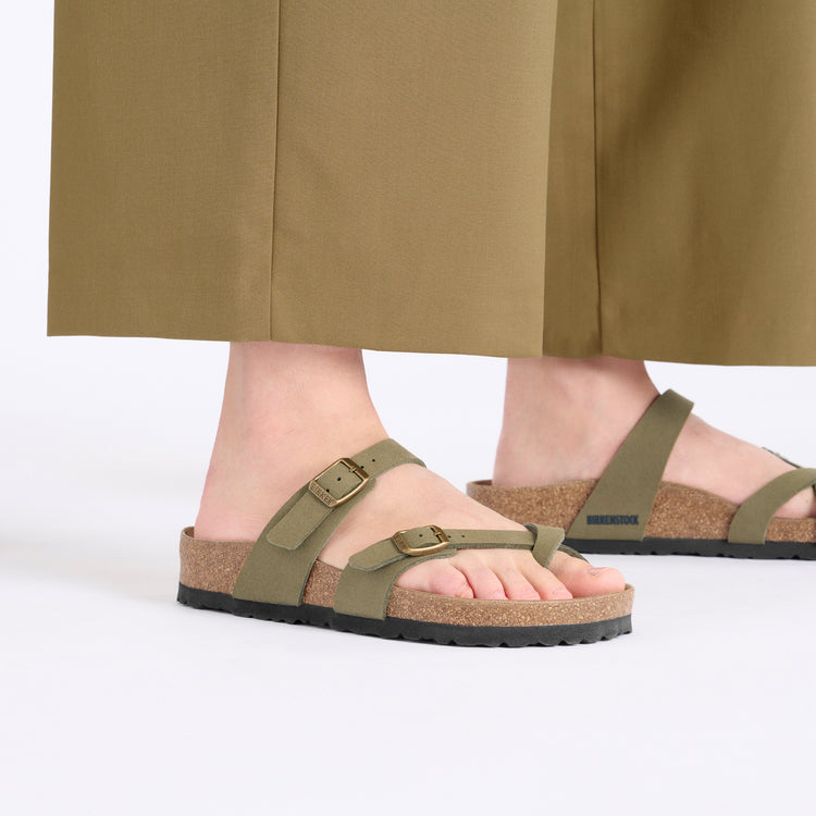 Birkenstock Mayari Vegan Pine Green Synthetic on model 2