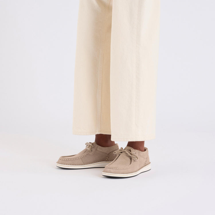 Birkenstock Pasadena Taupe Suede Leather on model 1