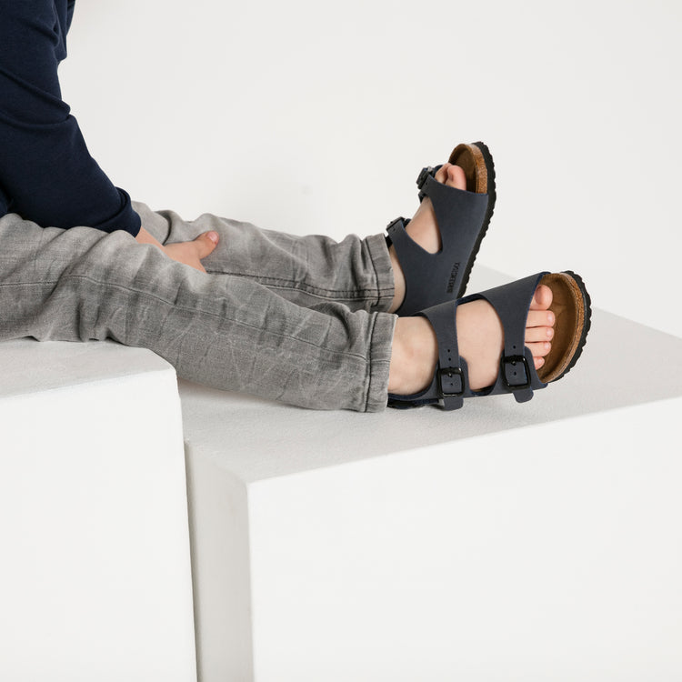 Birkenstock Roma Kids Navy Birkibuc on model 2