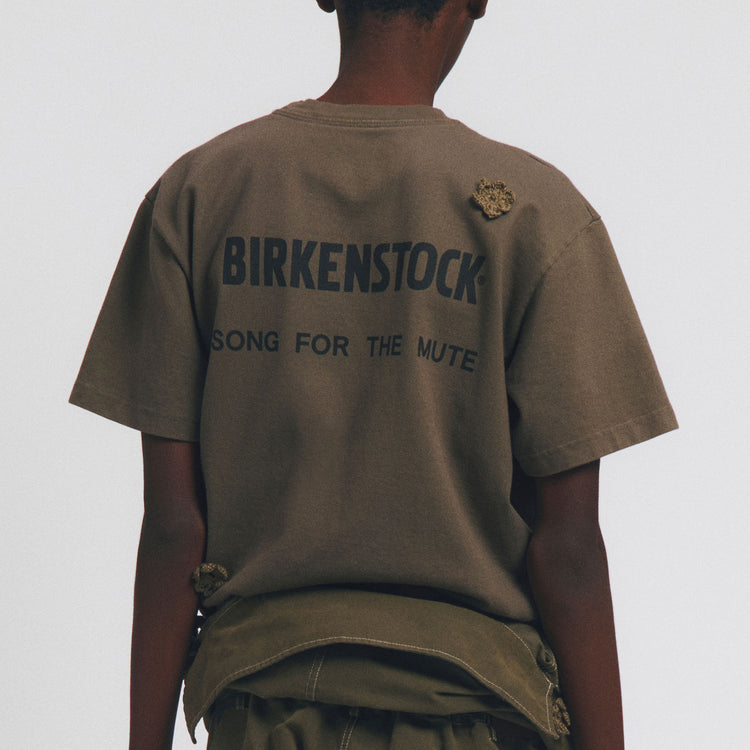 Birkenstock Australia The Gardener Crochet Flower T-Shirt Overdyed Army Green Cotton model view