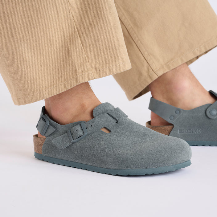 tokio basalt grey suede leather on model 1 1029149 1029217