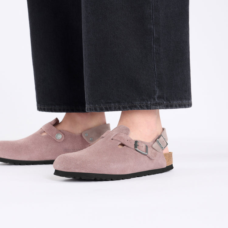 Birkenstock Tokio Faded Purple Suede Leather on model 2