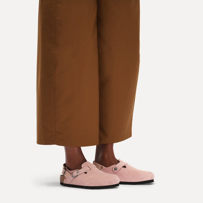 tokio pink clay suede leather on model 1 1031616 1031636